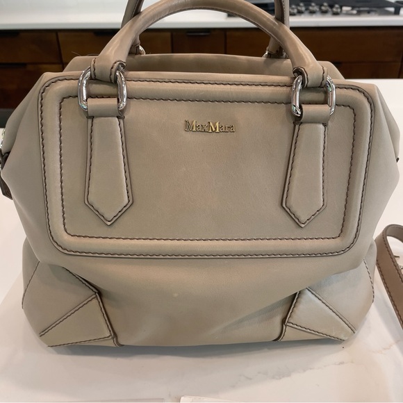 Max Mara Olimpia Tan Handbag - Picture 5 of 9